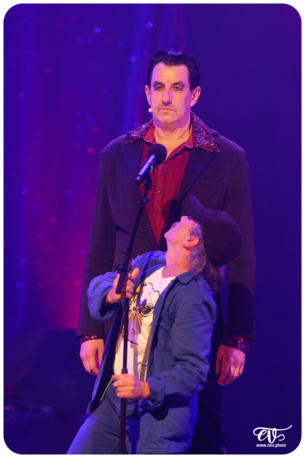 PLEIN FEU (CIE AVRIL EN SEPTEMBRE)